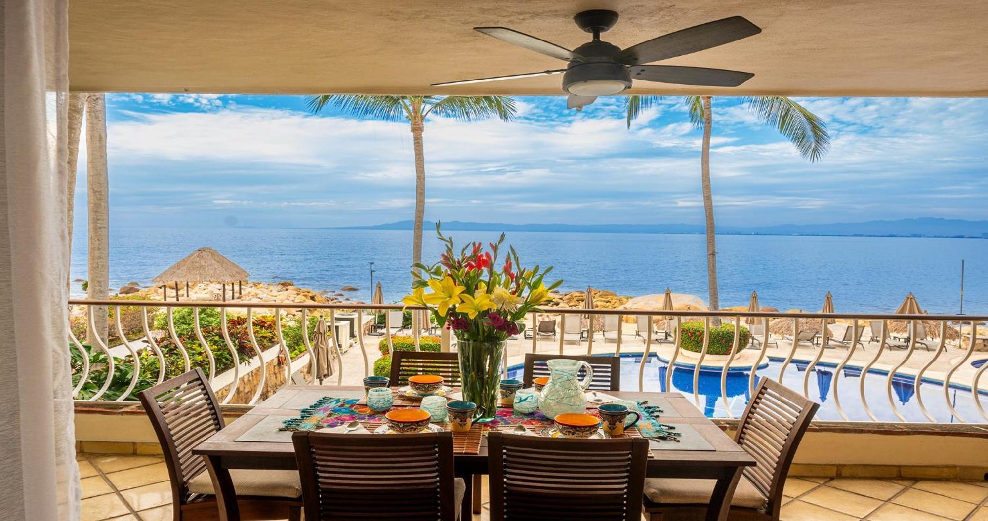 Ocean Front, 3 Bedroom, 3 Bathroom, Casa Natalia, Playa Esmeralda Puerto Vallarta Buitenkant foto